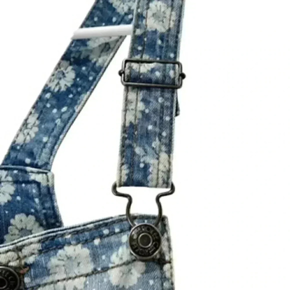 Cherokee White Daisy Flower Blue Denim Print Shortalls Overalls Girls Sz X Large - Picture 8 of 11
